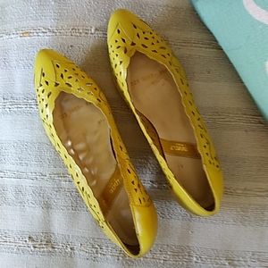 Shoes, yellow leather high heels